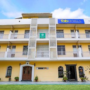 Fabhotel Aravali Suites