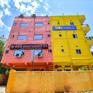 Fabhotel Knight Airways - Nr Guwahati Airport
